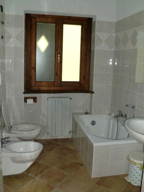 Agriturismo La Meridiana Frabosa Sottana Ruang foto